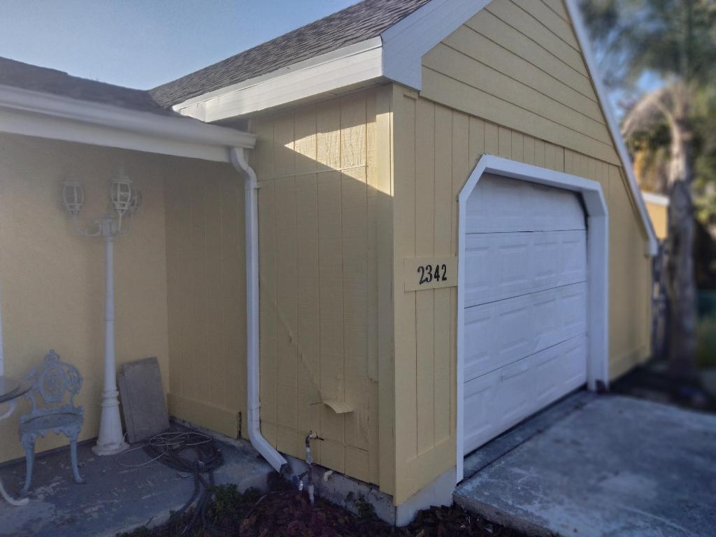 2342 SE Midtown Road, Port St Lucie, FL, 34952/$299,500 3 2342 SE Midtown Road