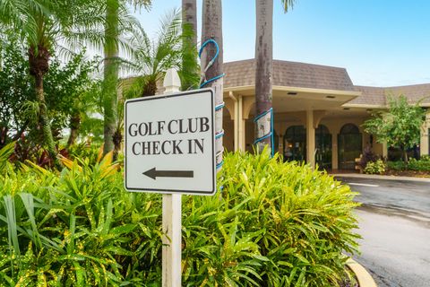 A home in Lake Worth