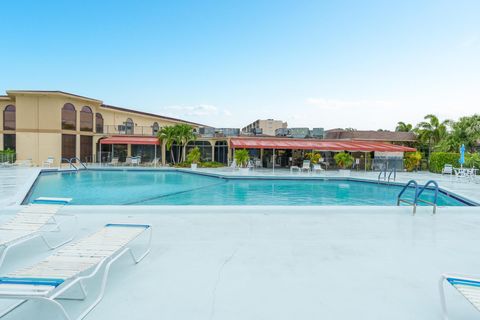 A home in Lake Worth