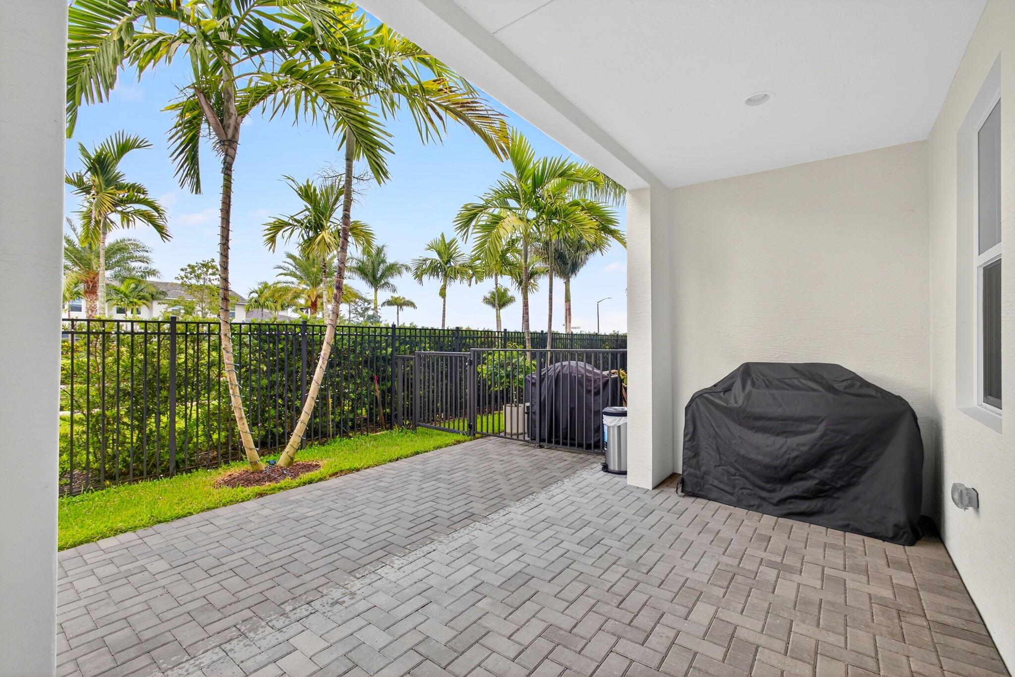 CROSSINGS OF WESTLAKE - Residential