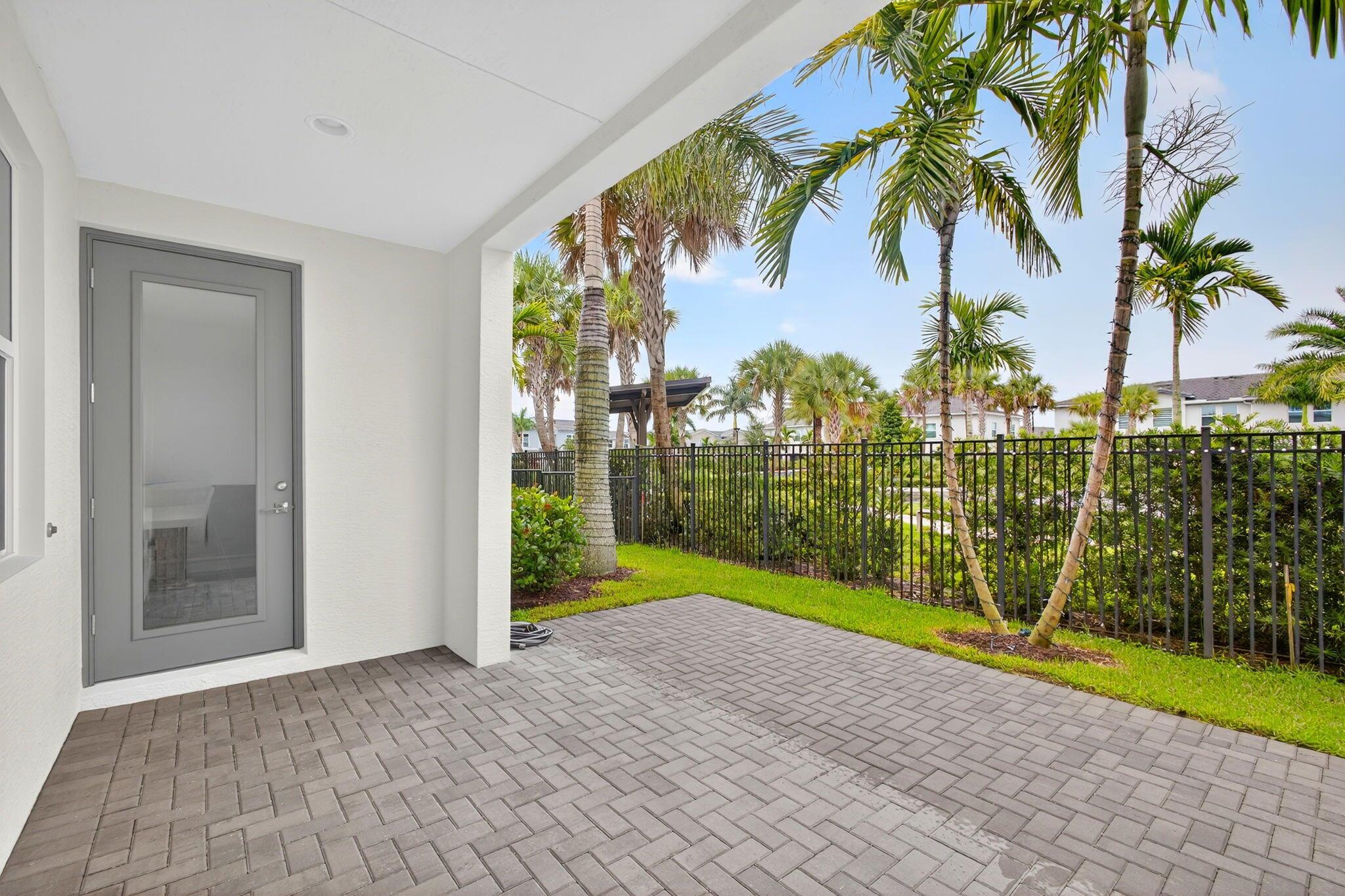 CROSSINGS OF WESTLAKE - Residential