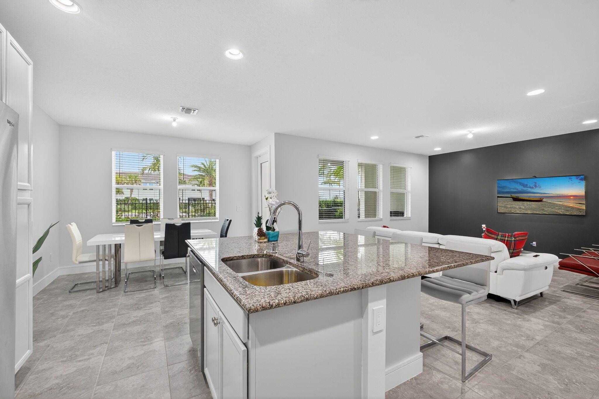 CROSSINGS OF WESTLAKE - Residential