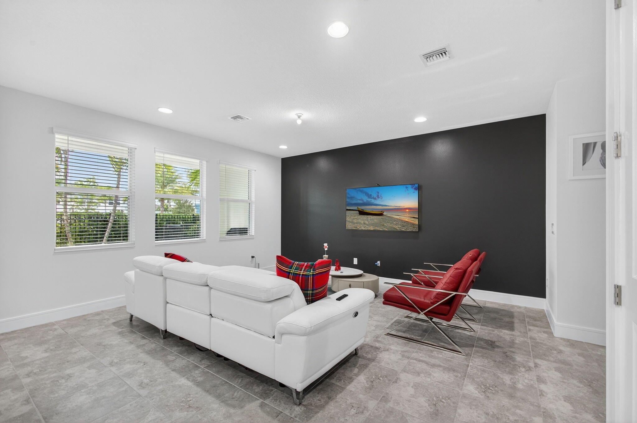 CROSSINGS OF WESTLAKE - Residential