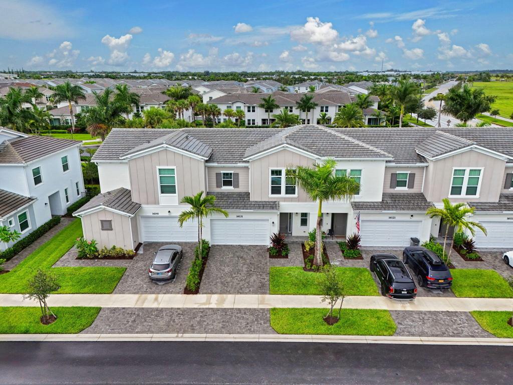 CROSSINGS OF WESTLAKE - Residential