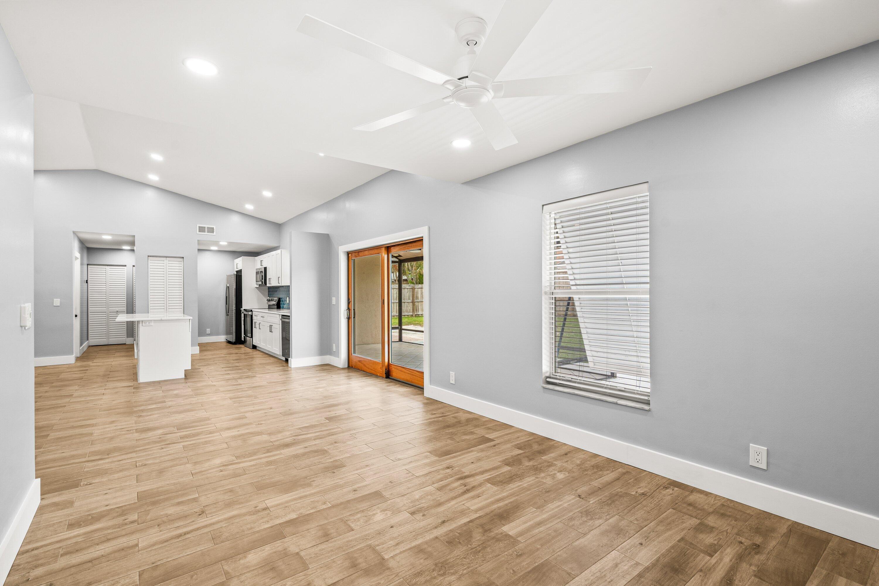 SKY LAKE - Residential