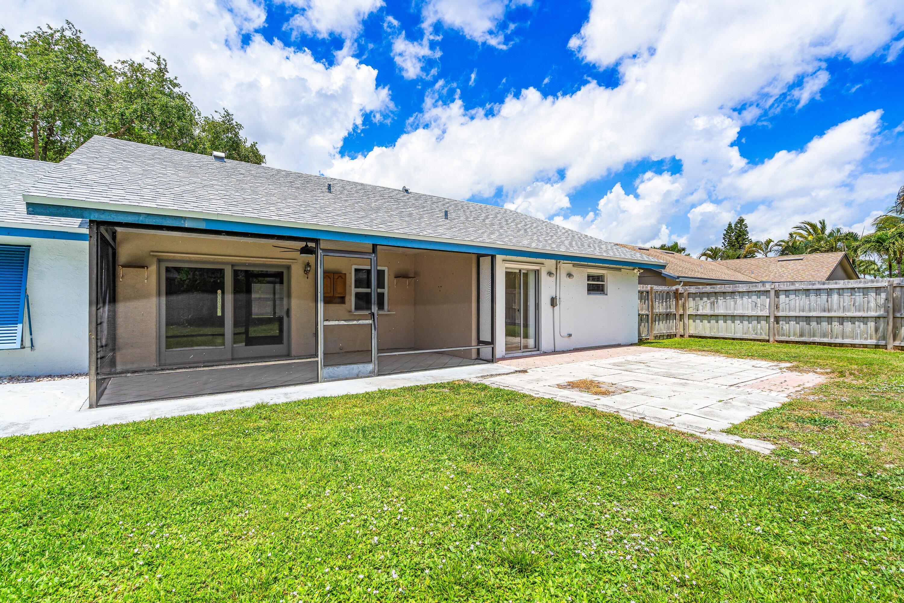 SKY LAKE - Residential