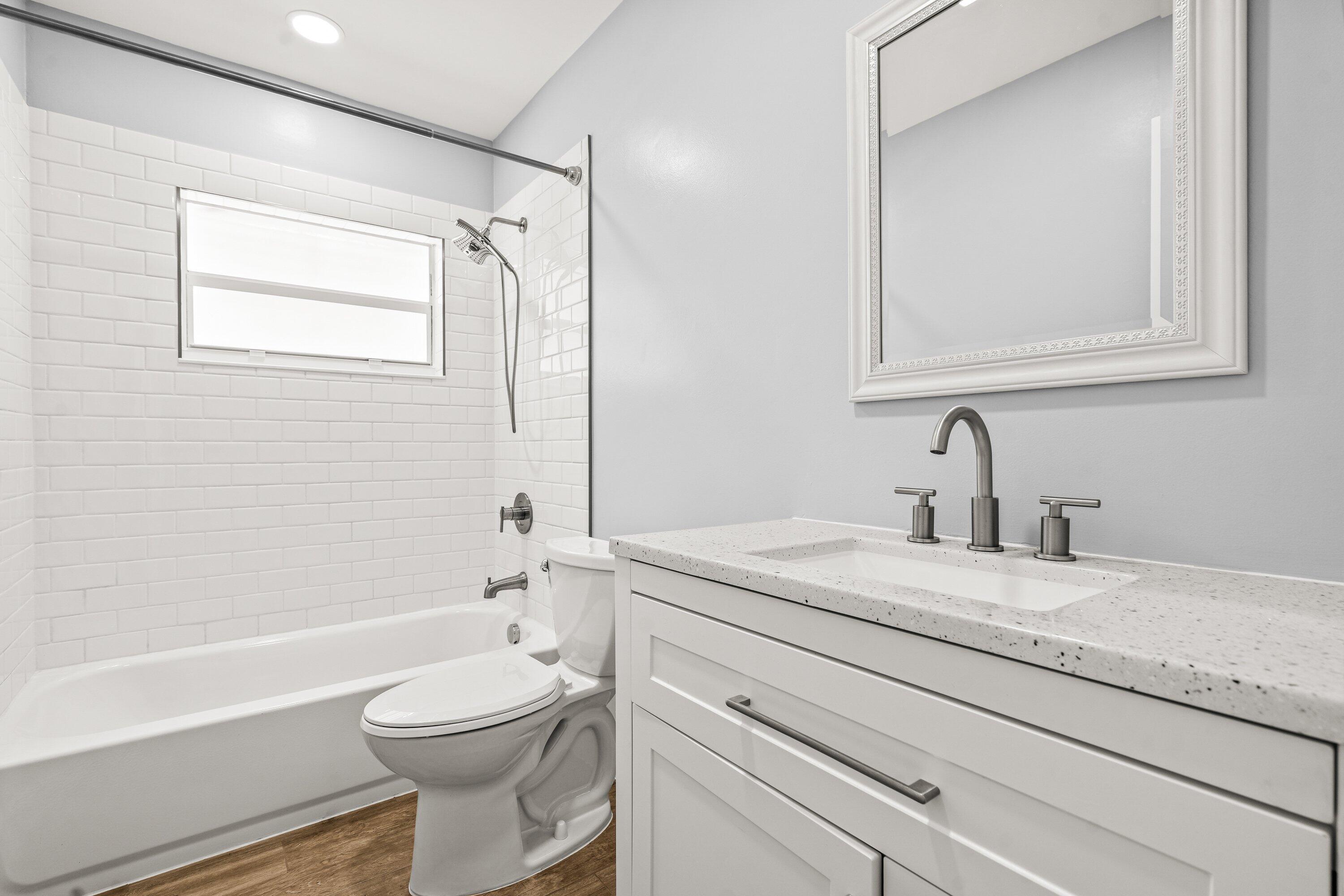 SKY LAKE - Residential