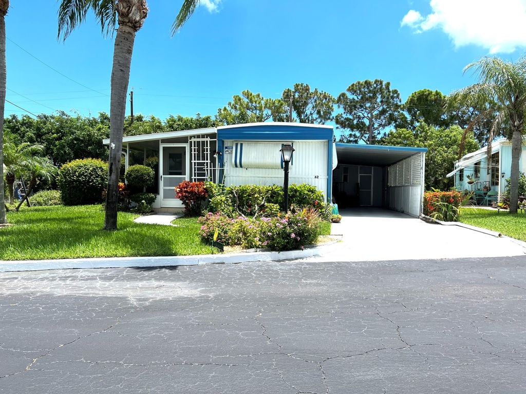 Photo of 11000 SE Federal Highway W #62, Hobe Sound, FL 33455 (MLS # R10806185)
