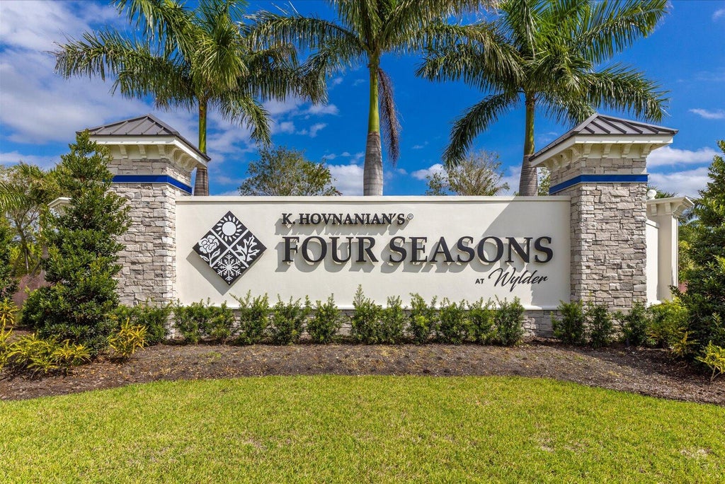 Photo of 10264 NW Field Flower Trail, Port Saint Lucie, FL 34987 (MLS # R11136568)
