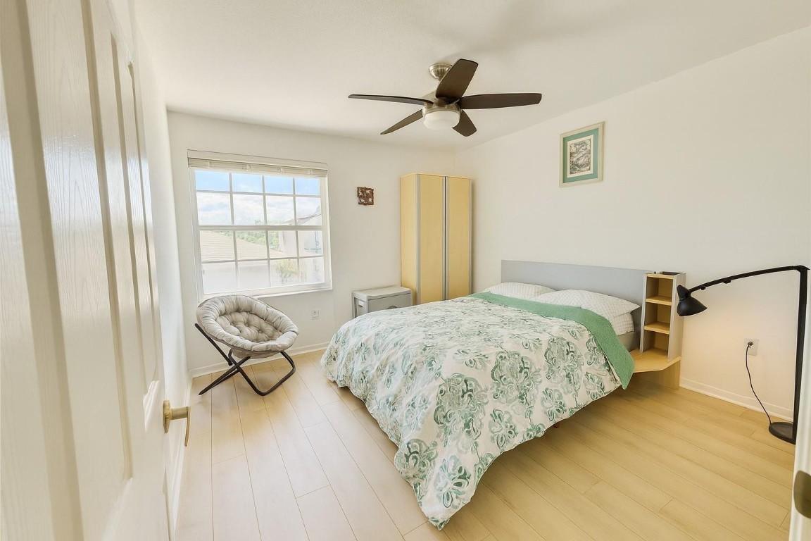 TOWNGATE - Residential Lease