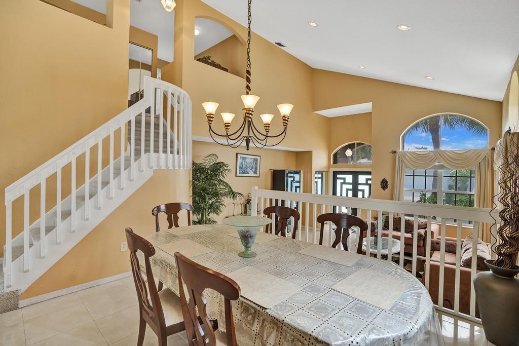 TOWNGATE - Residential Lease