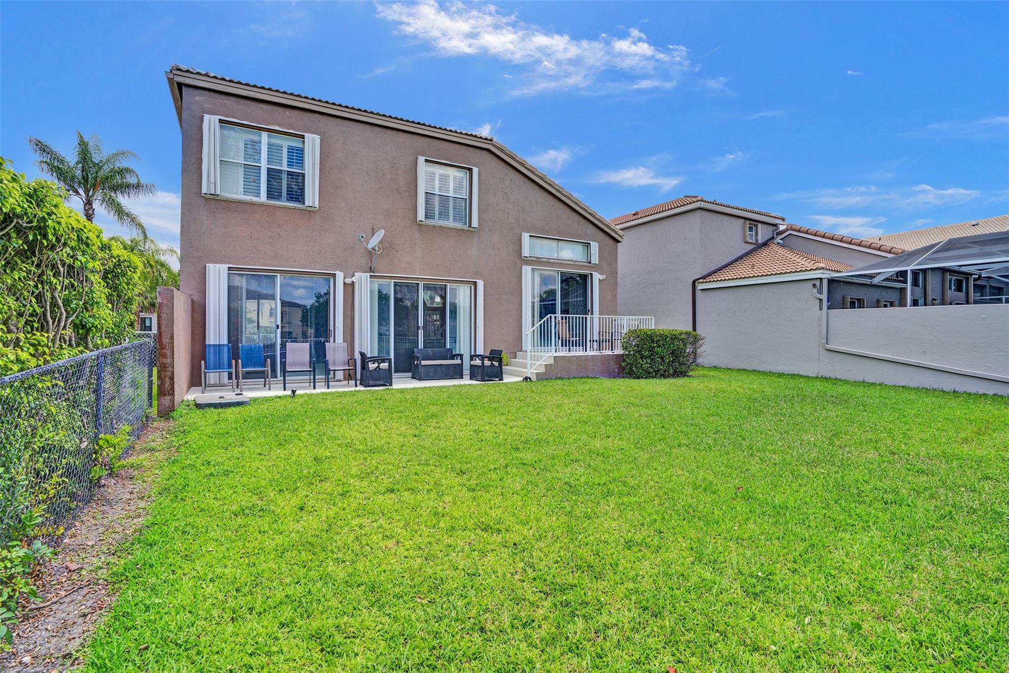 TOWNGATE - Residential Lease