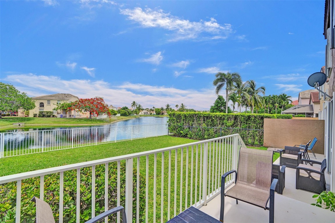 TOWNGATE - Residential Lease