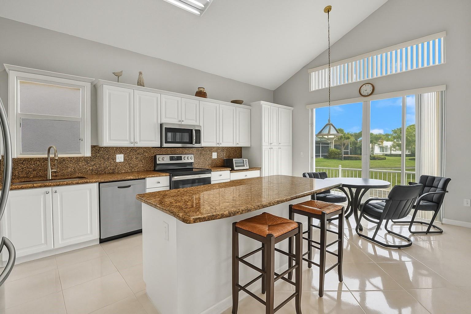 TOWNGATE - Residential Lease