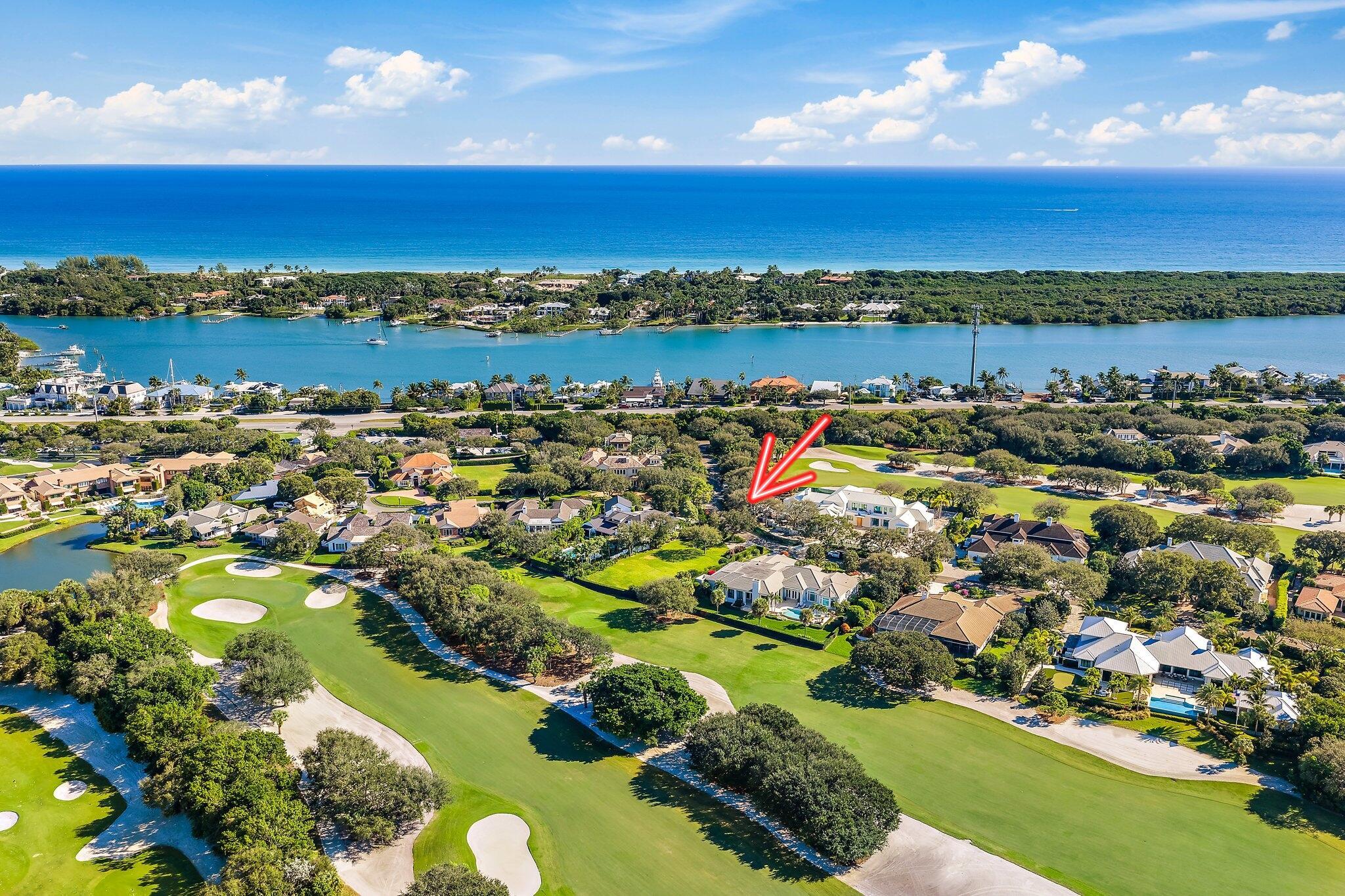 JUPITER HILLS VILLAGE - Residential