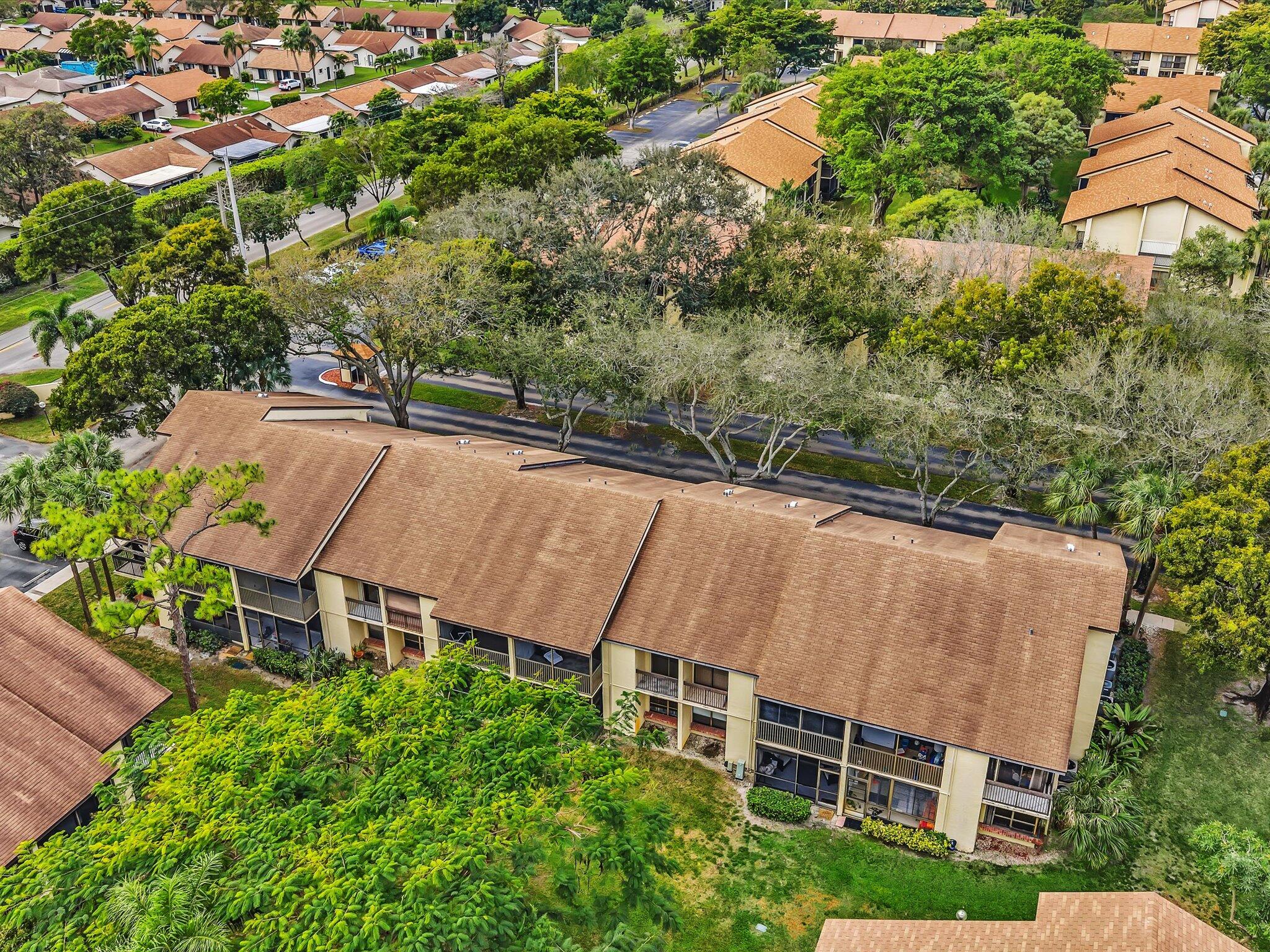 MEADOWRIDGE EAST CONDO - Residential