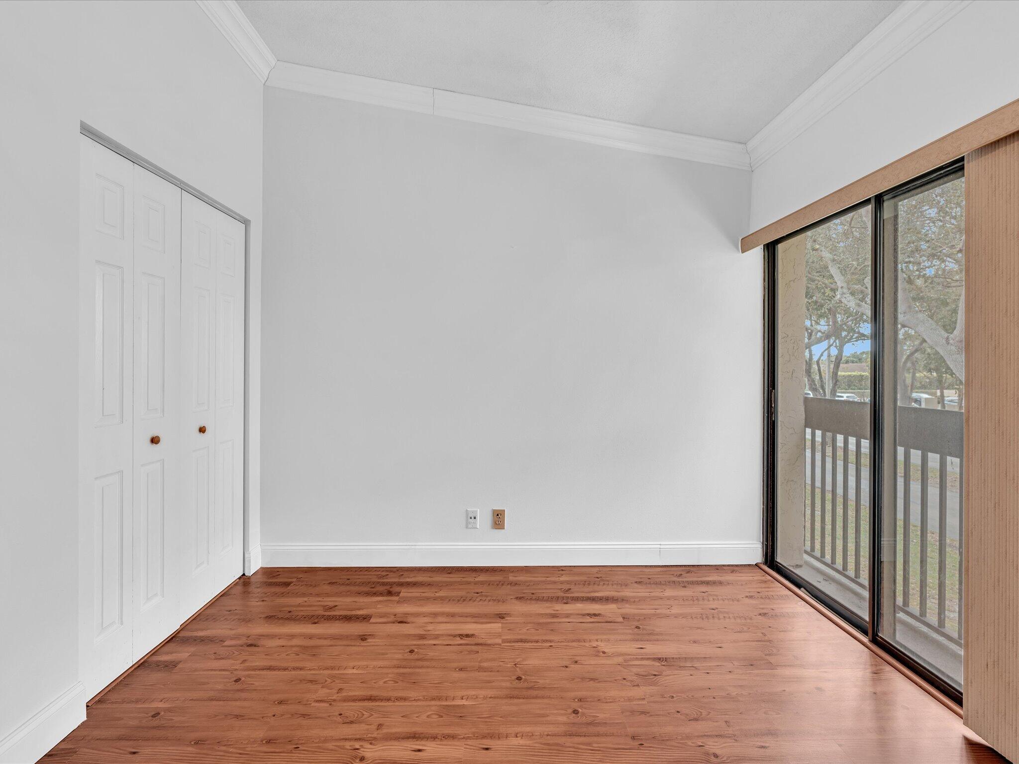 MEADOWRIDGE EAST CONDO - Residential