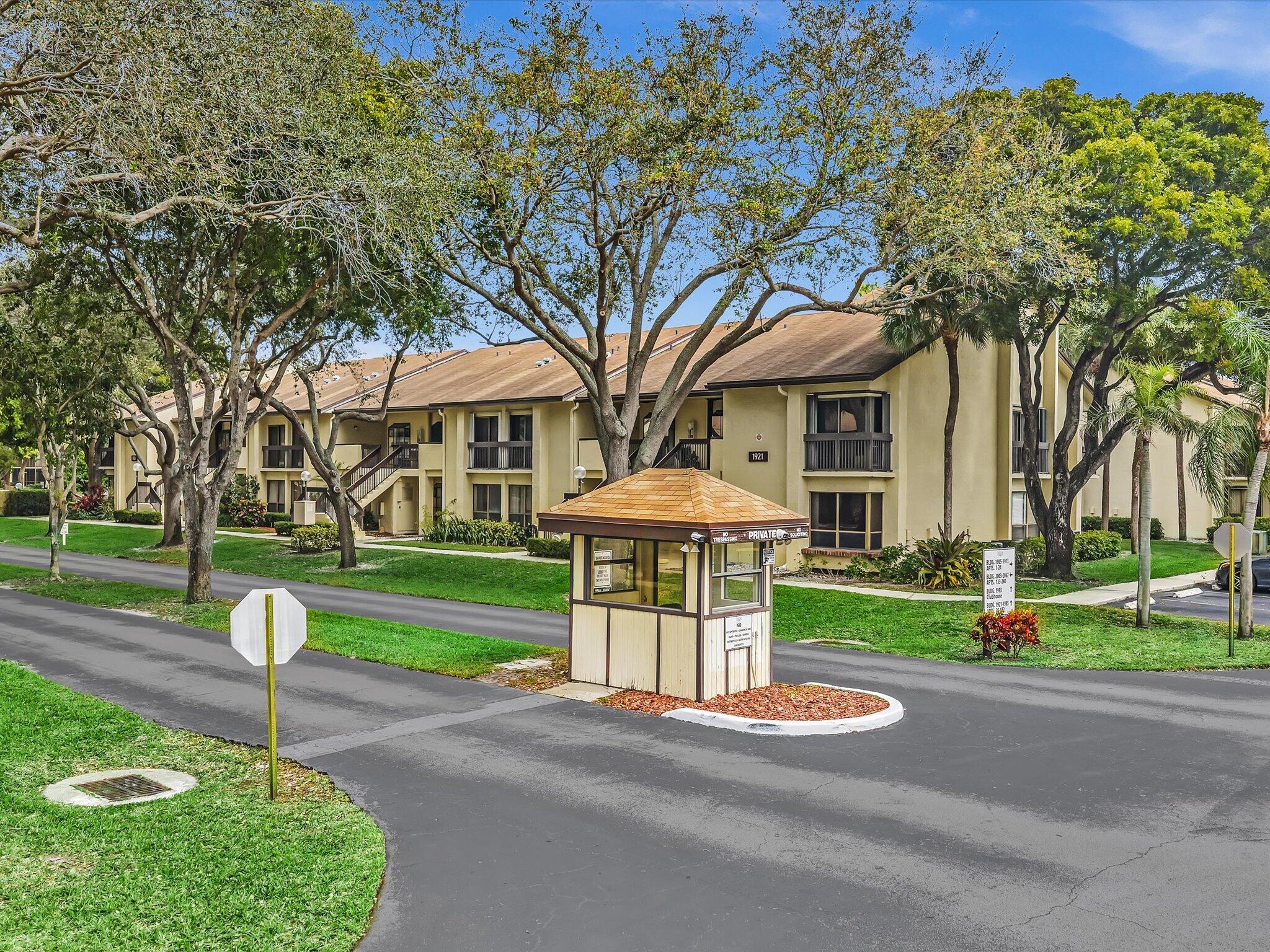 MEADOWRIDGE EAST CONDO - Residential