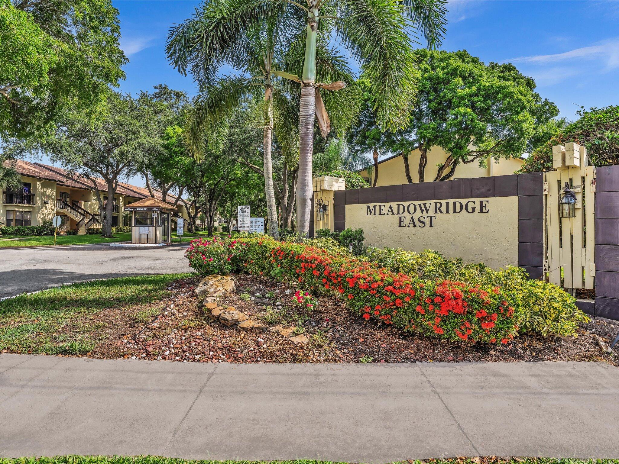 MEADOWRIDGE EAST CONDO - Residential