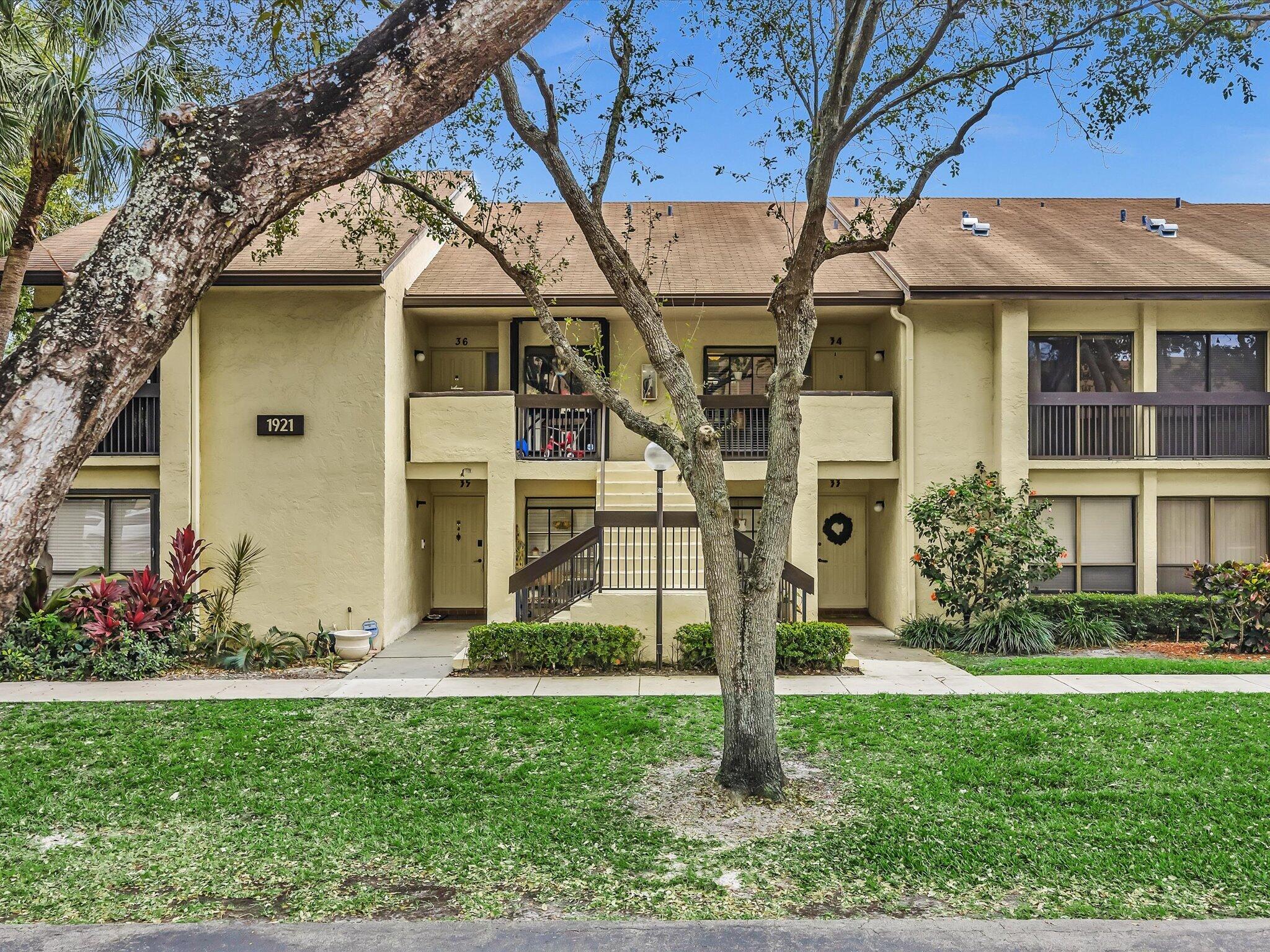 MEADOWRIDGE EAST CONDO - Residential