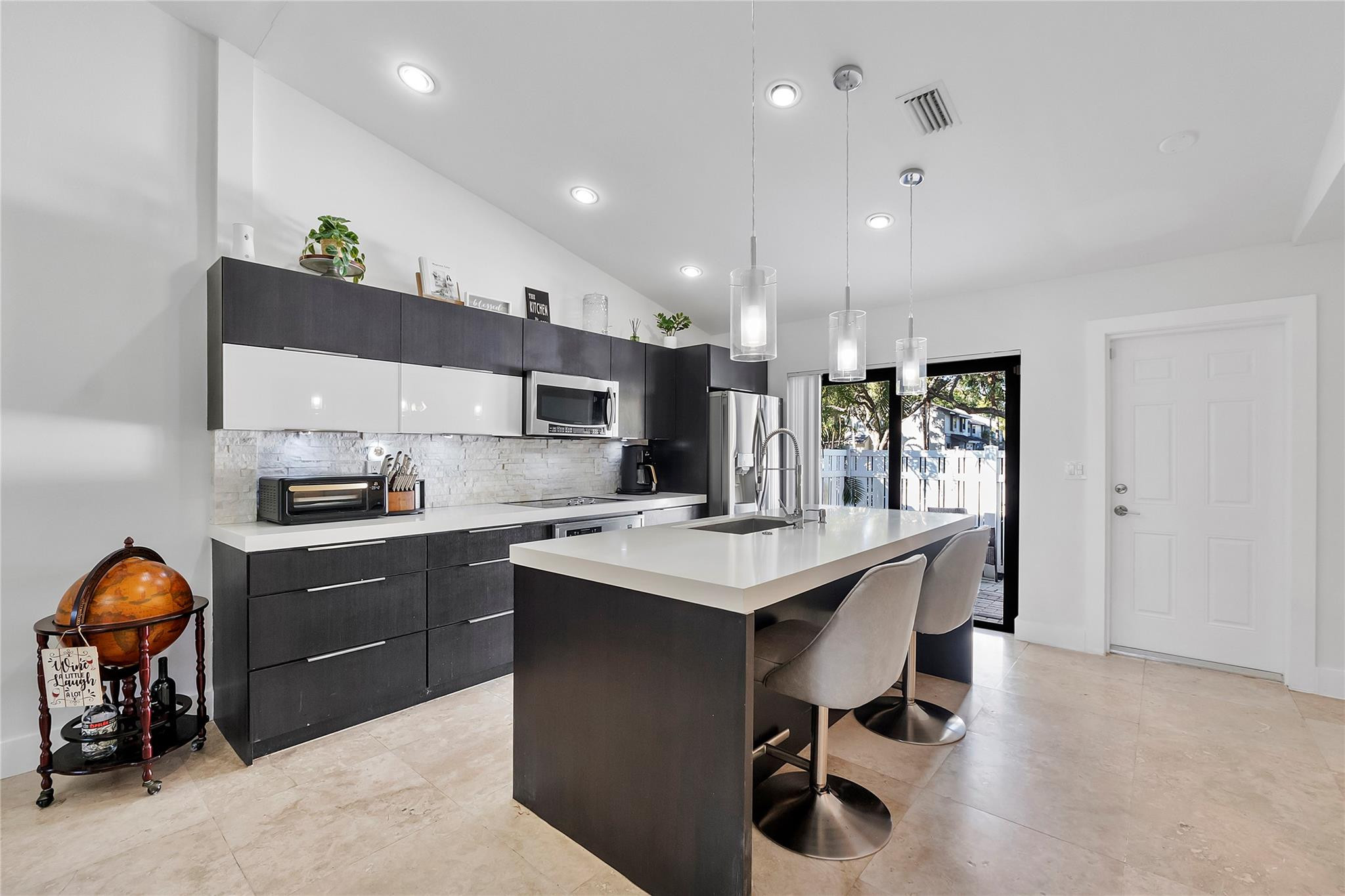 3260 Carambola Circle 2550