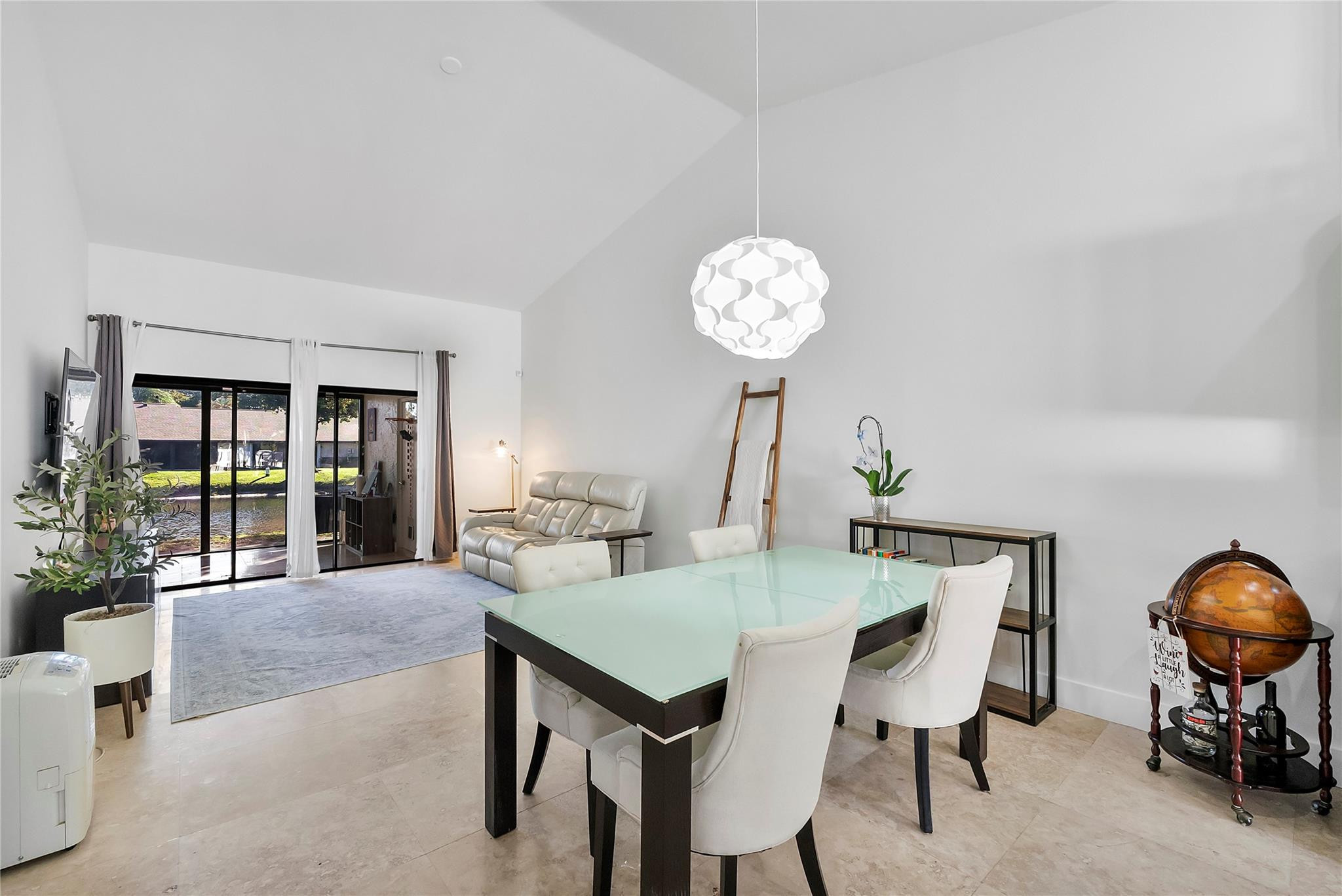 GINGER TREE - Residential