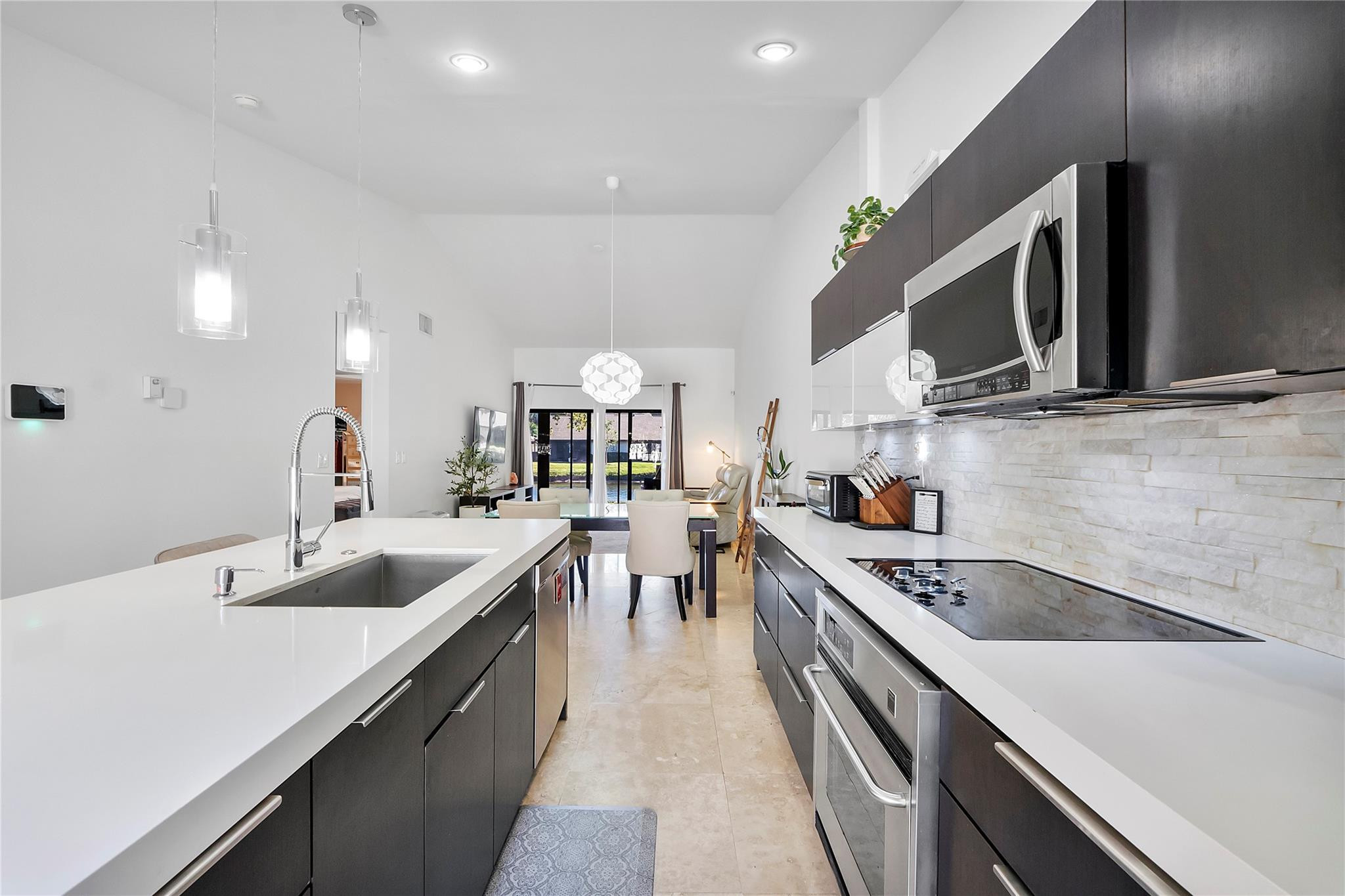 3260 Carambola Circle 2550