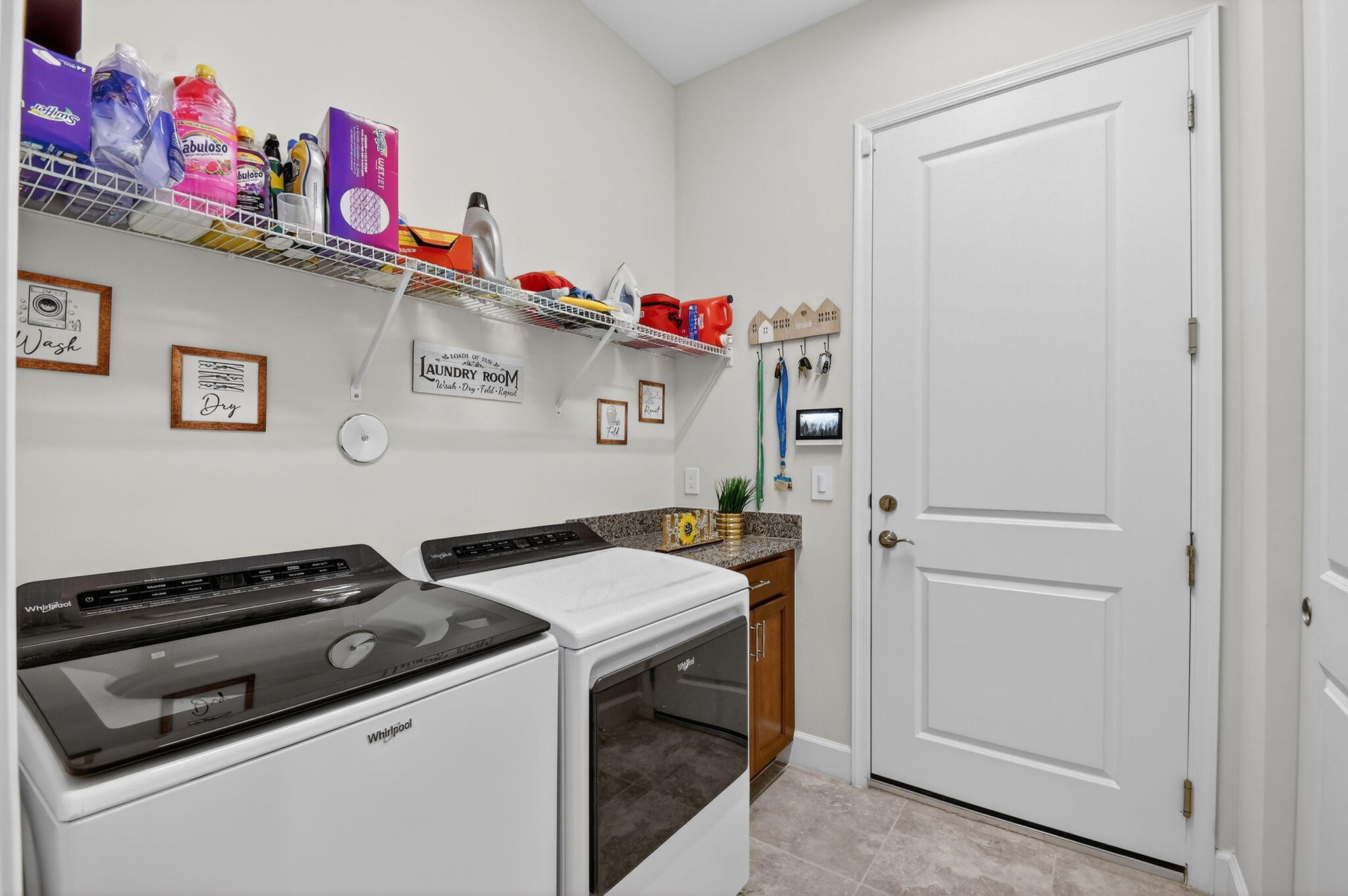 GROVES OF WESTLAKE - Residential Lease