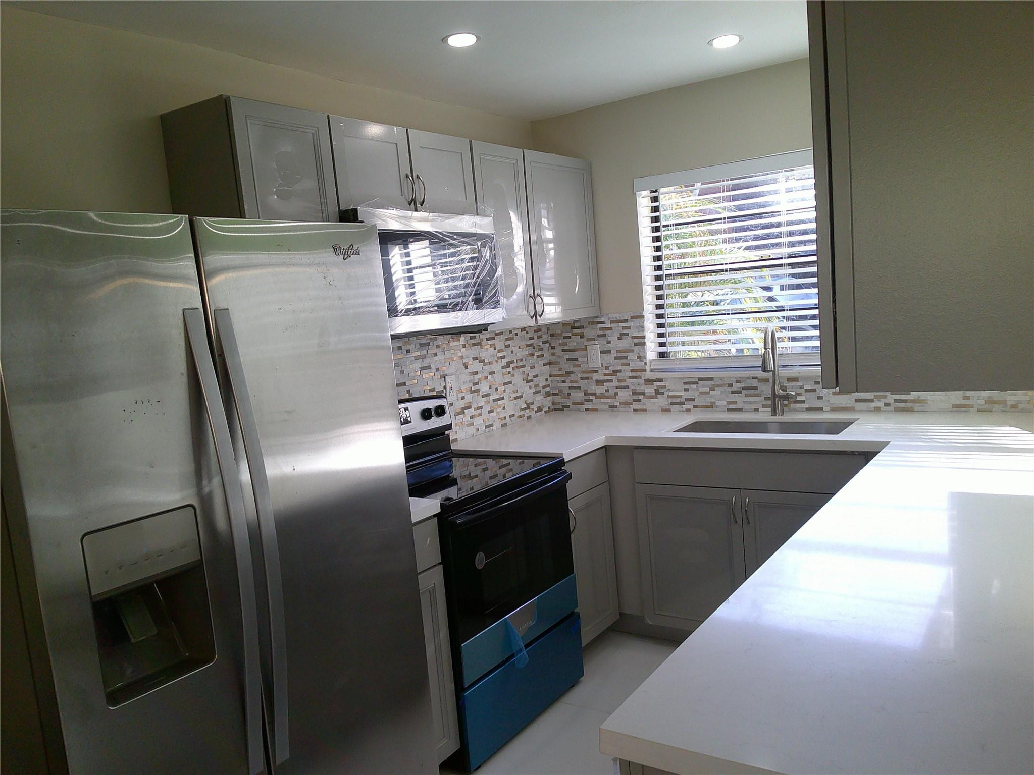 FOREST PARK VILLAS - Residential