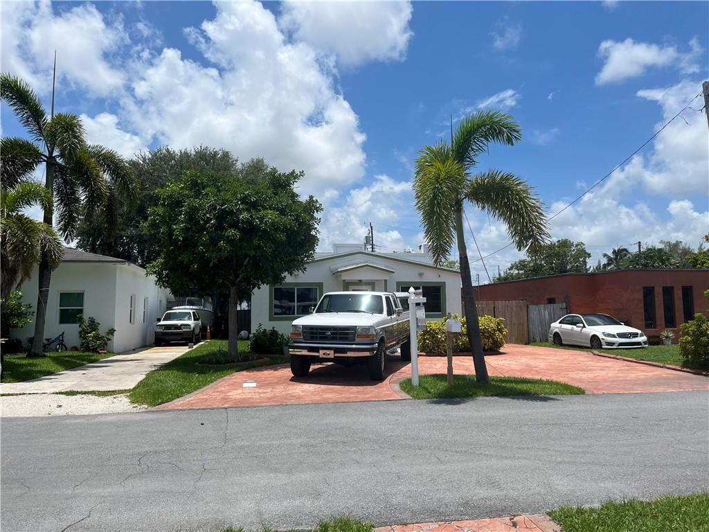 Poinciana Park 5-17 B - Residential