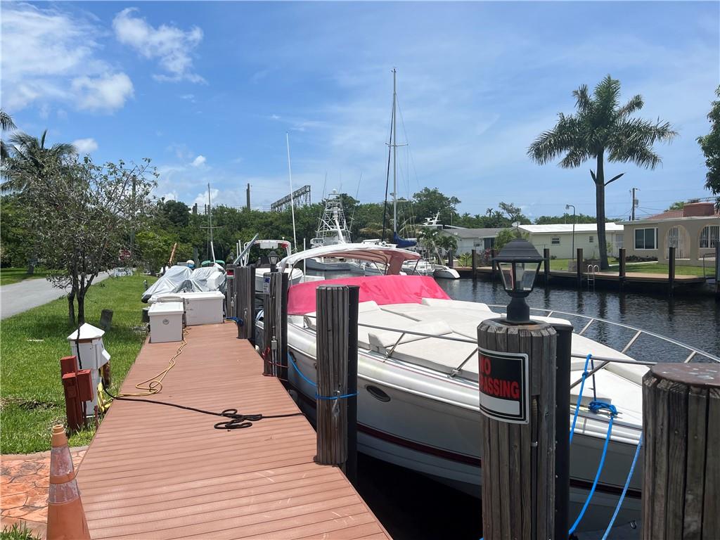 Poinciana Park 5-17 B - Residential