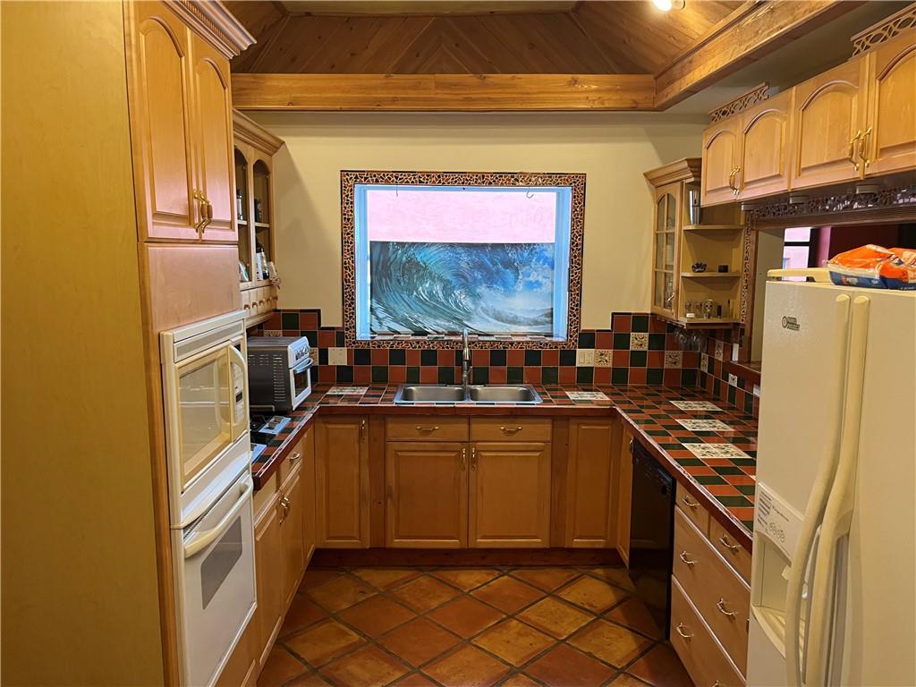 Poinciana Park 5-17 B - Residential