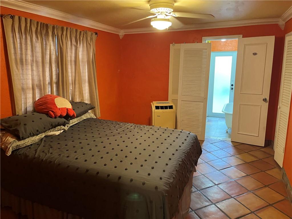 Poinciana Park 5-17 B - Residential