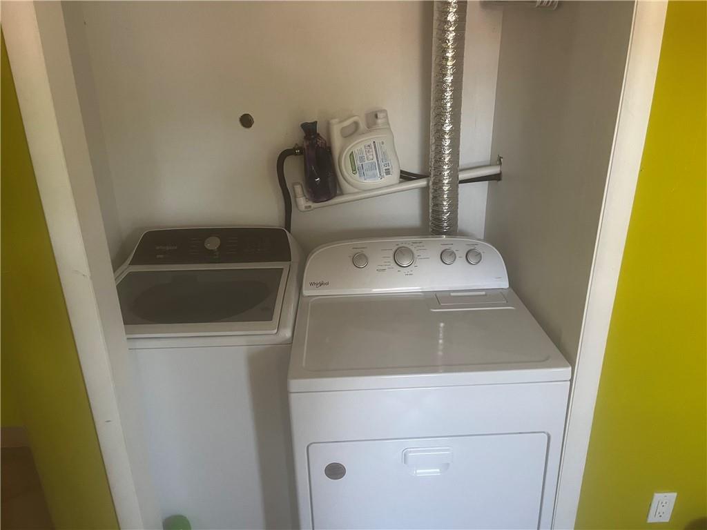 Poinciana Park 5-17 B - Residential