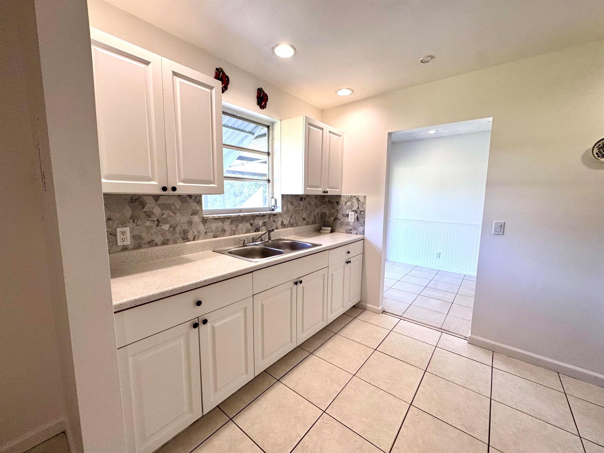 LAKEWOOD GARDENS PLAT NO - Residential