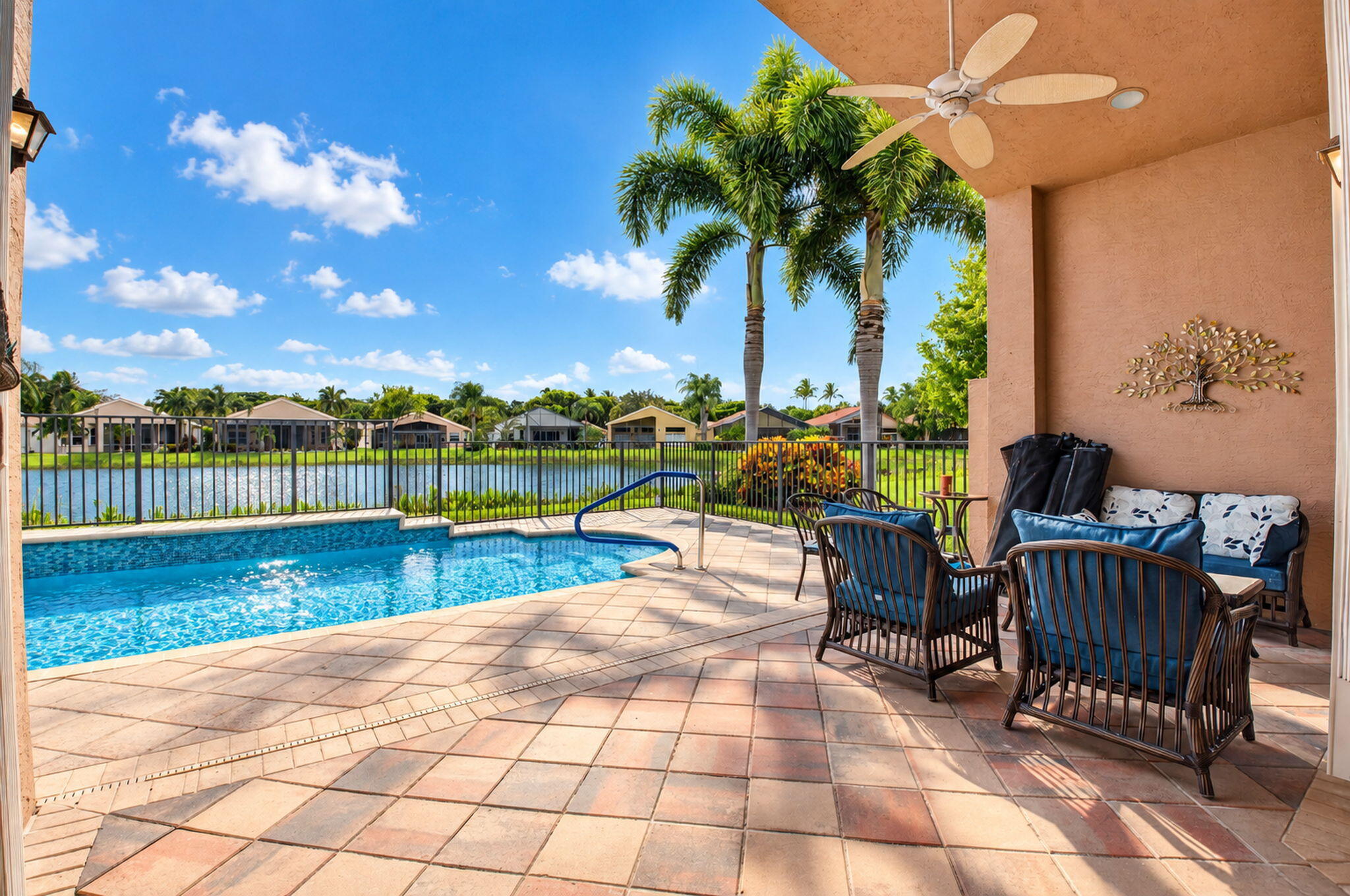 7403 Twin Falls Drive, Boynton Beach, FL, 33437/$749,000 2 7403 Twin Falls Drive