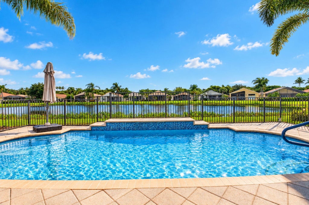 Photo of 7403 Twin Falls Drive, Boynton Beach, FL 33437 (MLS # B26083003)