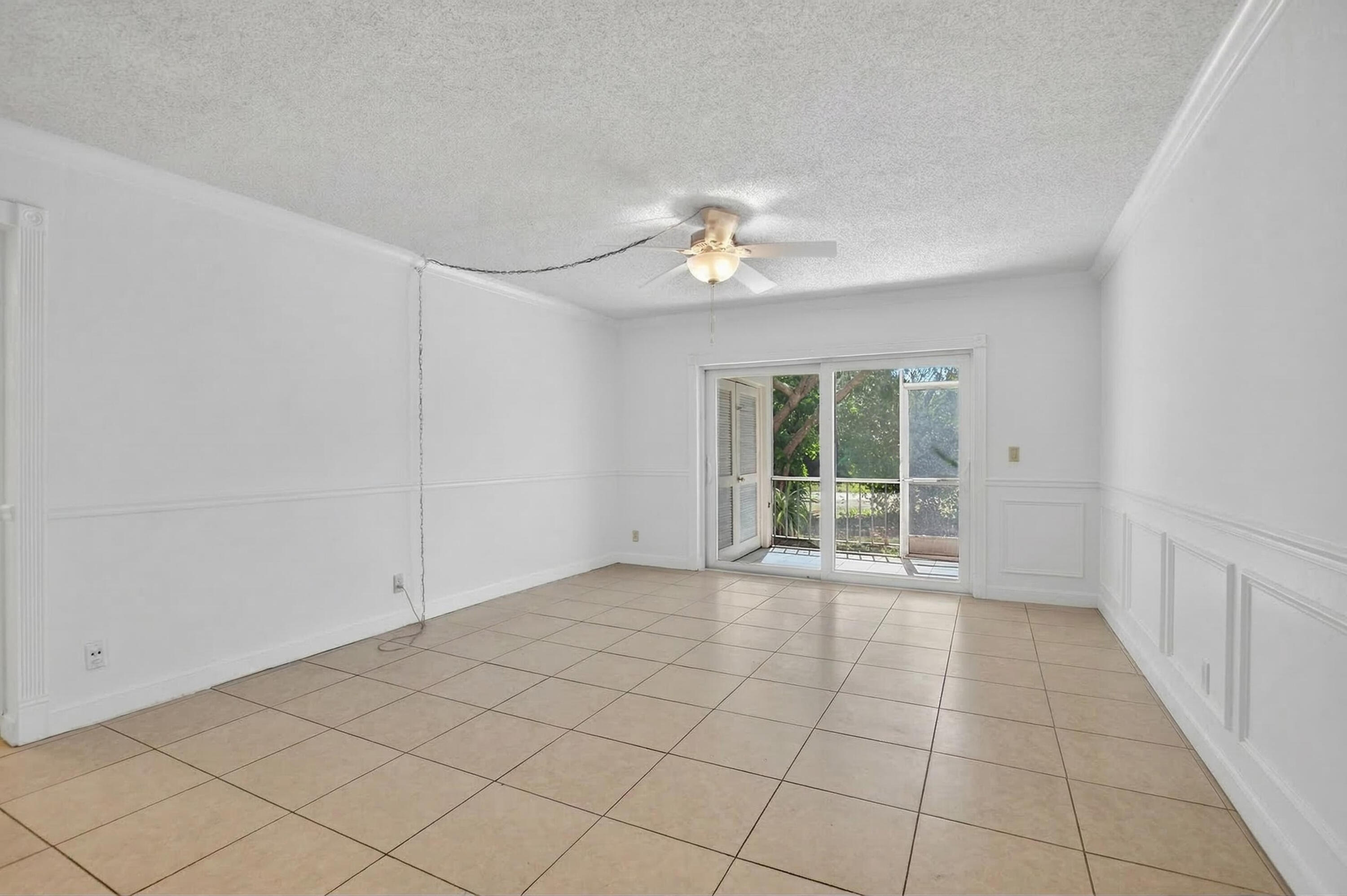 SPANISH OAKS CONDO - Residential