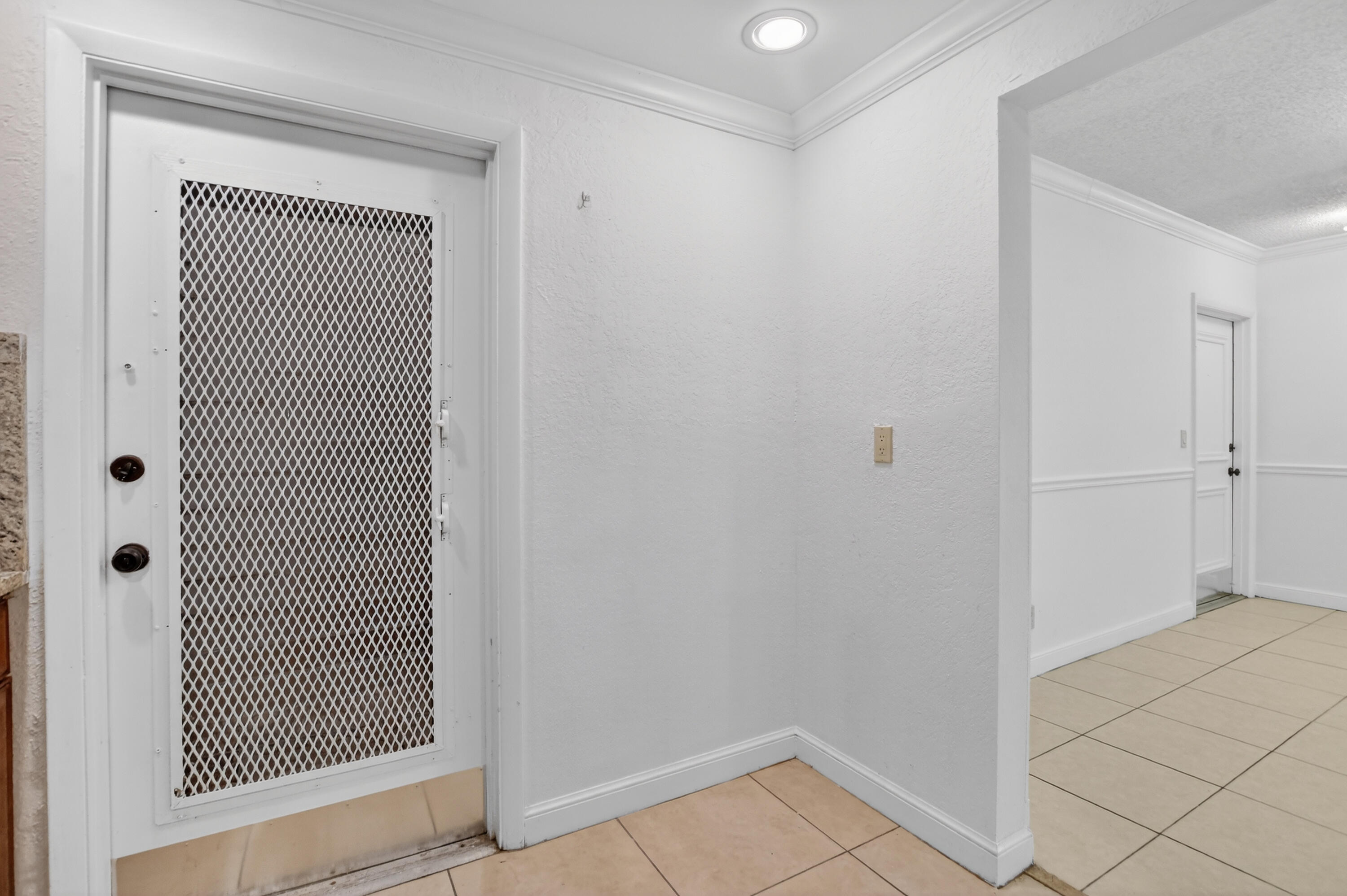 SPANISH OAKS CONDO - Residential