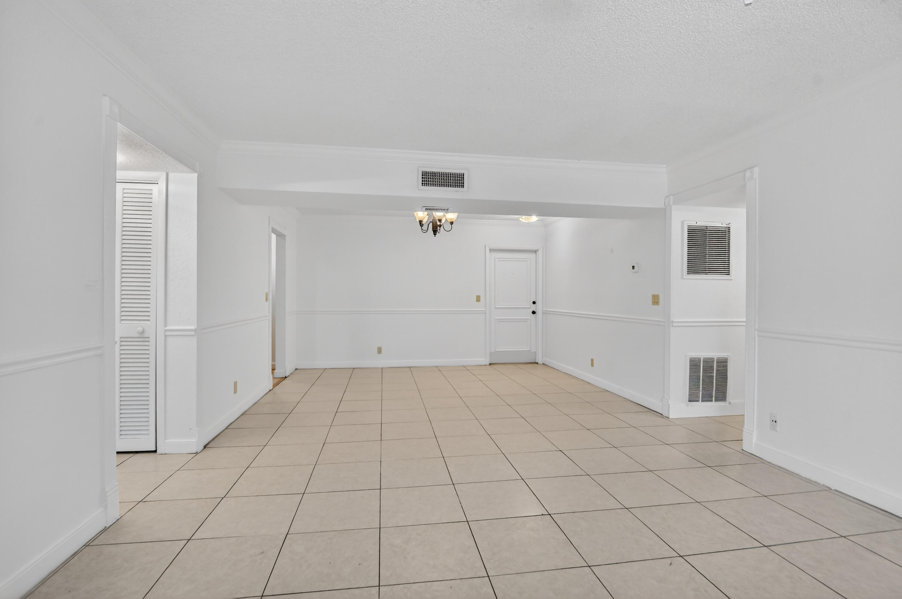 SPANISH OAKS CONDO - Residential