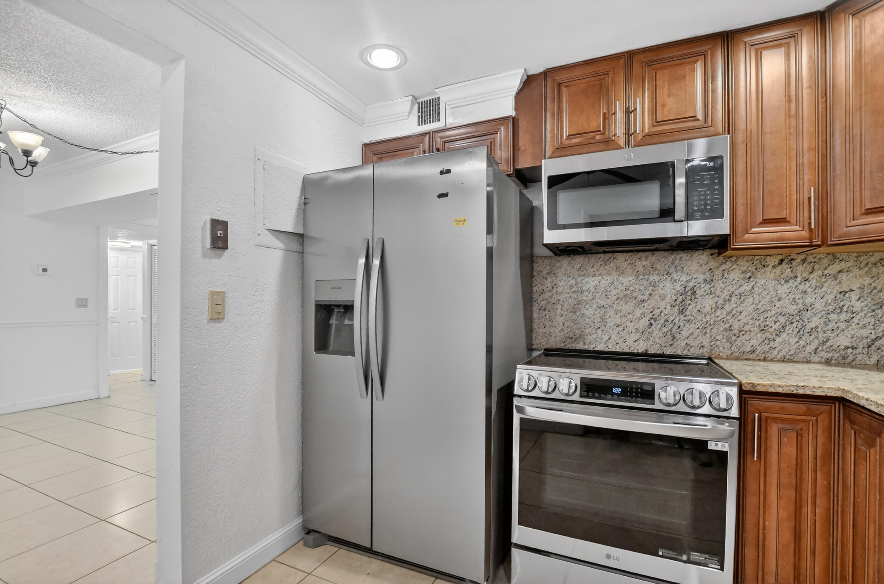 SPANISH OAKS CONDO - Residential