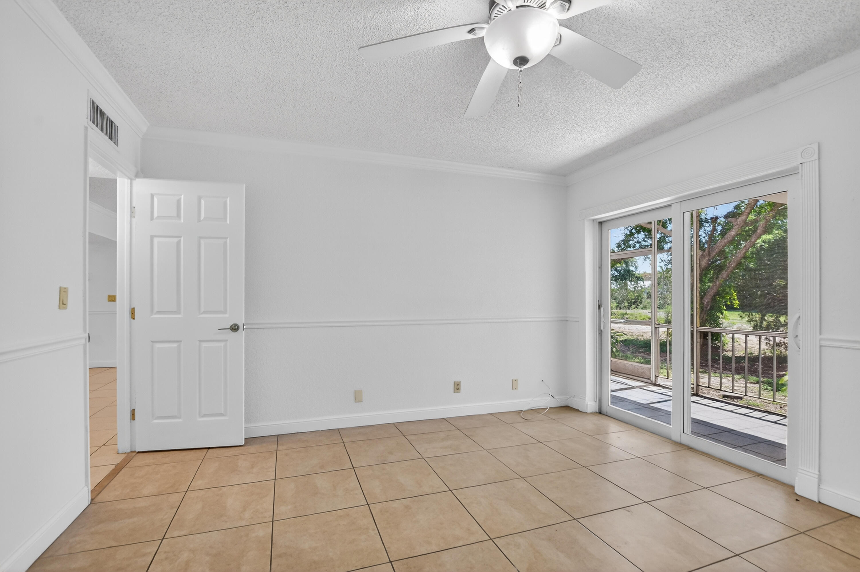 SPANISH OAKS CONDO - Residential