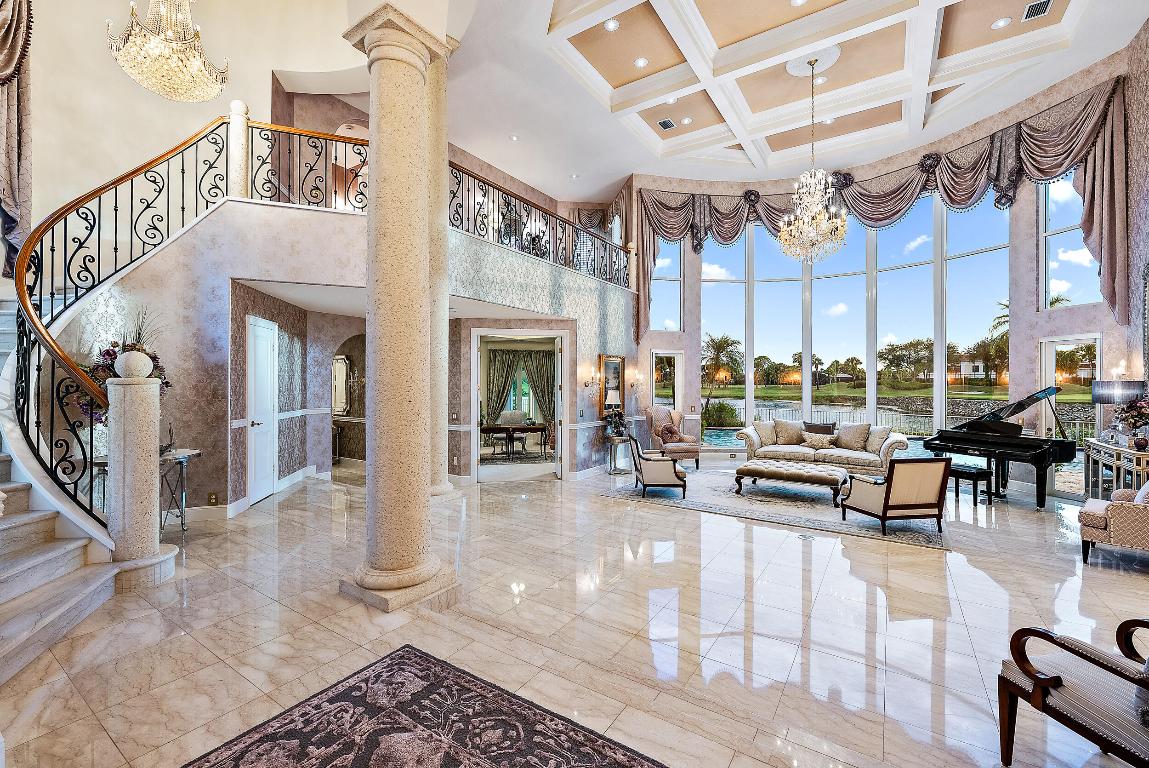 IBIS GOLF AND COUNTRY CLUB - HERONGATE - Residential