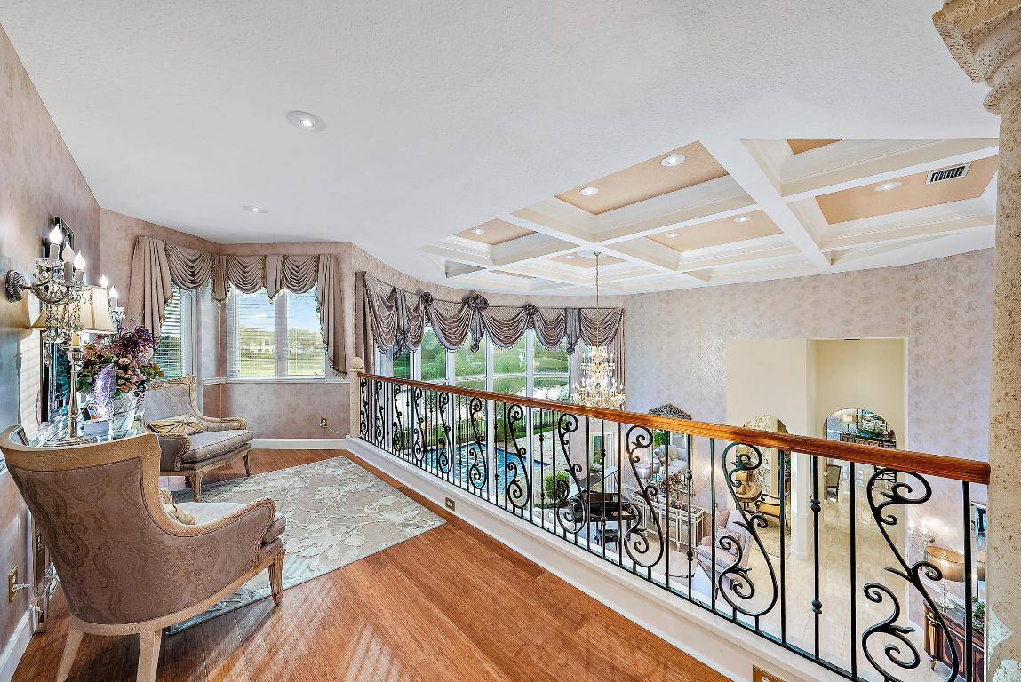 IBIS GOLF AND COUNTRY CLUB - HERONGATE - Residential