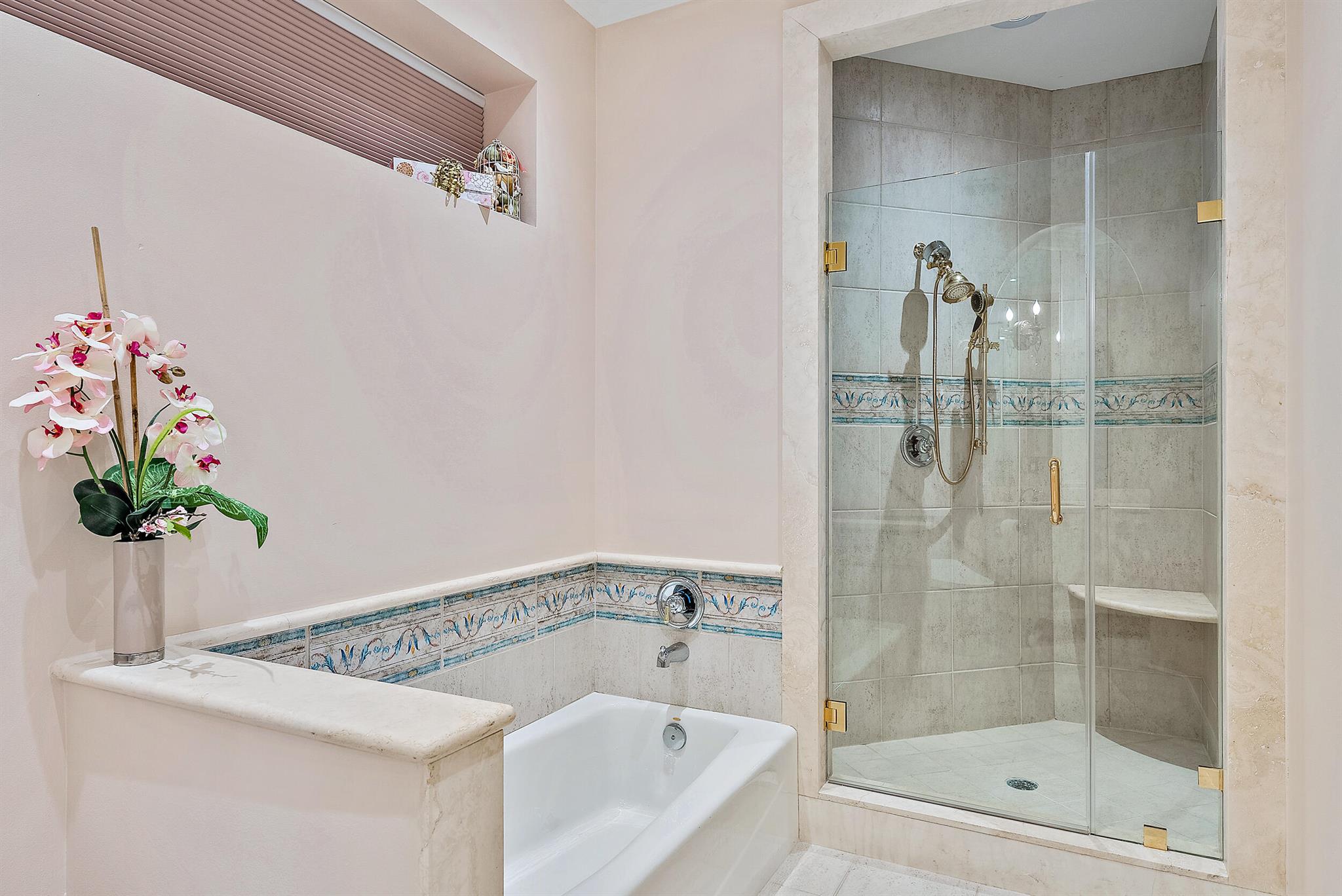 IBIS GOLF AND COUNTRY CLU - Residential
