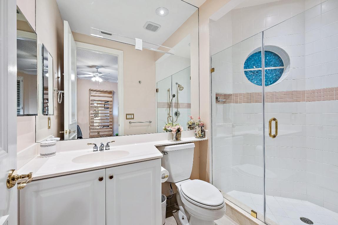 IBIS GOLF AND COUNTRY CLUB - HERONGATE - Residential