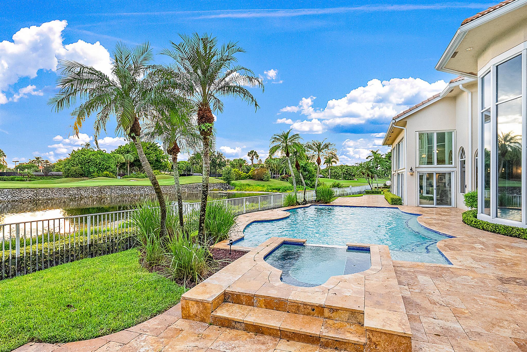 IBIS GOLF AND COUNTRY CLU - Residential