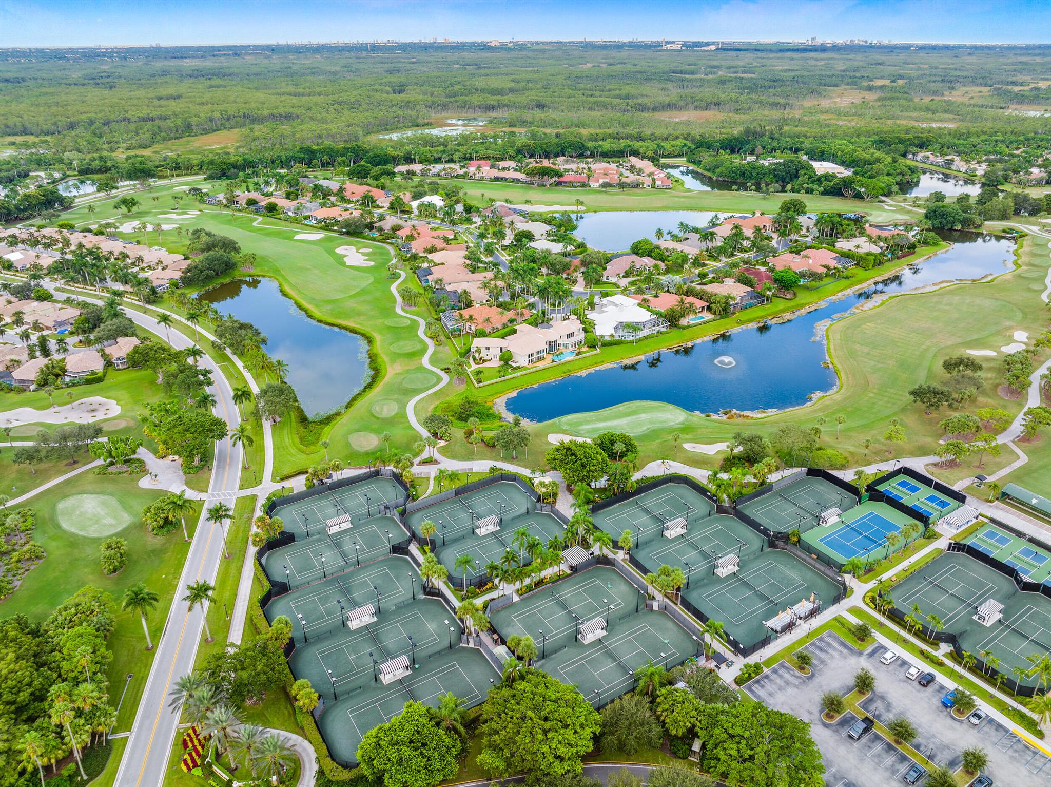 IBIS GOLF AND COUNTRY CLU - Residential