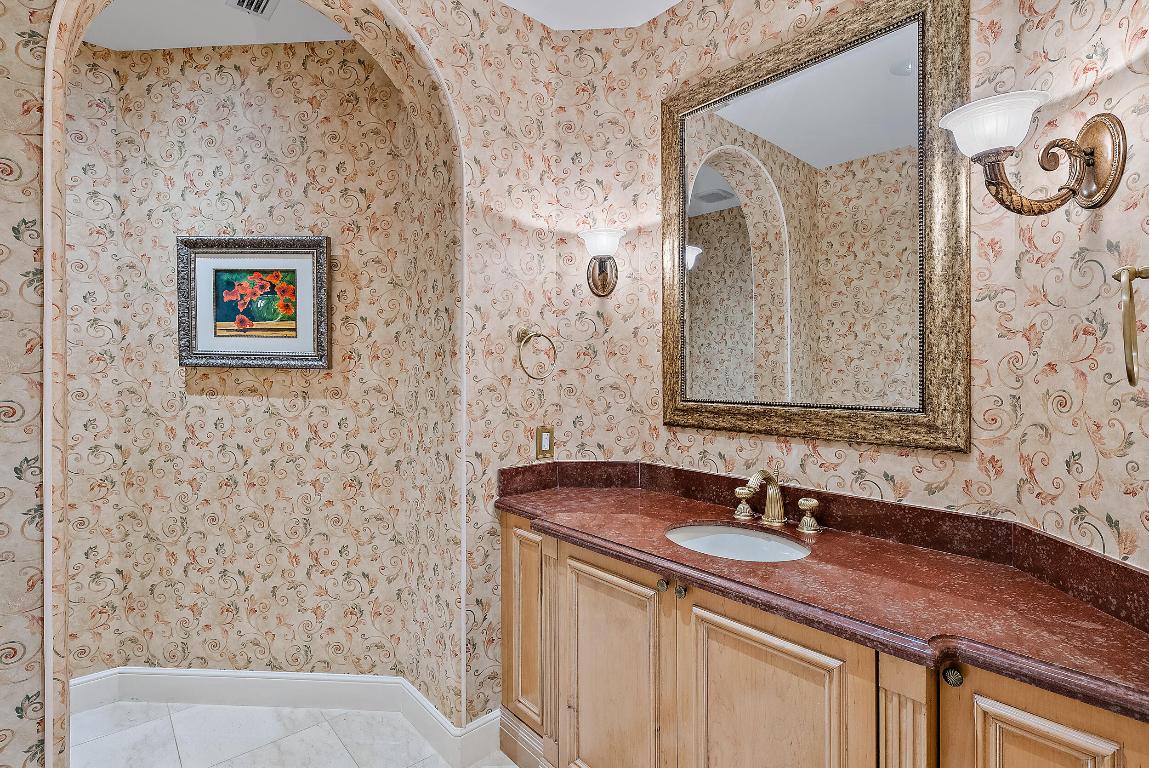 IBIS GOLF AND COUNTRY CLUB - HERONGATE - Residential