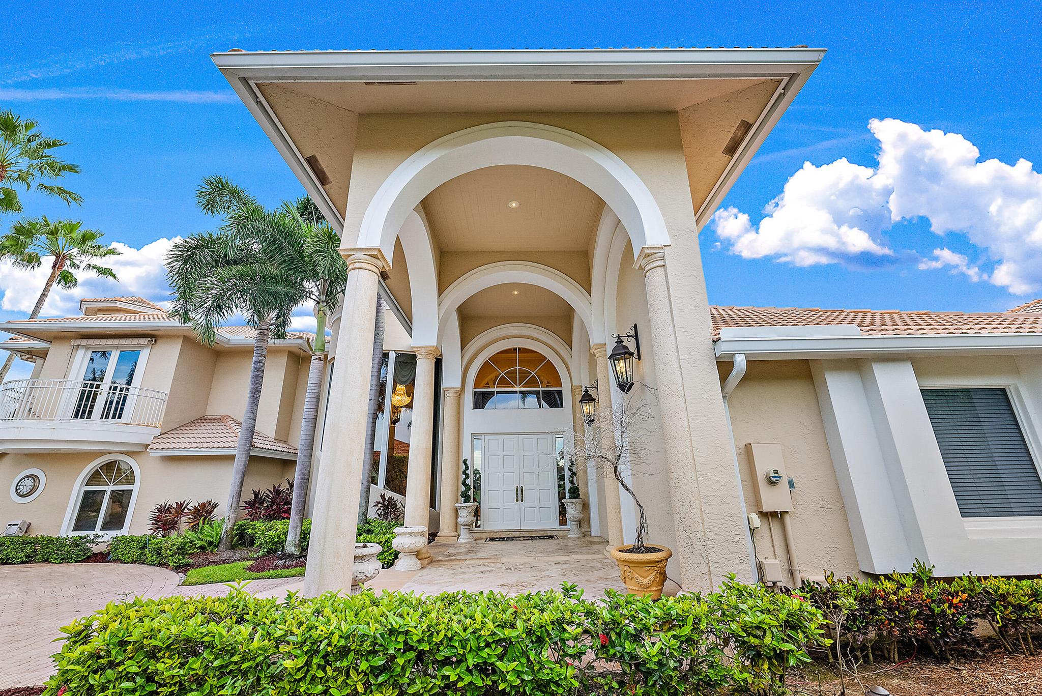 IBIS GOLF AND COUNTRY CLU - Residential